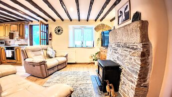 Haycombe Farm Cottage