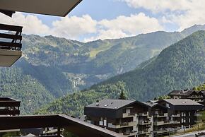 Apartment Lupins 11 Next to the ski Lift
