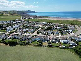 Meadow View in Widemouth Bay