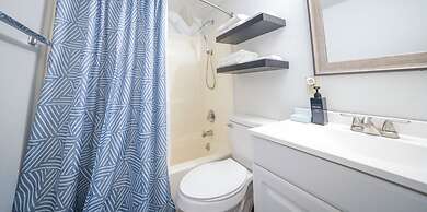 Top 3rd Floor Loft Resort Access No Elevator