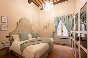 Tuscan Palace - Avignonesi