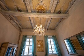 Tuscan Palace - Avignonesi