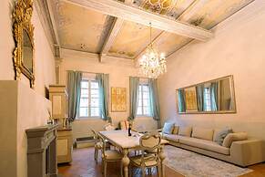 Tuscan Palace - Avignonesi