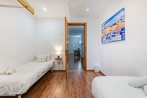 Benny s Seaside Escape Sliema