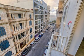 Benny s Seaside Escape Sliema