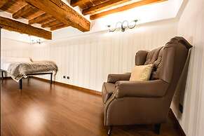 Tuscan Palace - Buratti Apartment