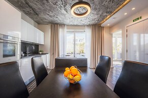 Balanzone s Creative Penthouse