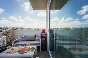 Balanzone s Creative Penthouse
