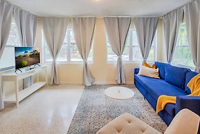 Breathless Backyard Amazing Pool