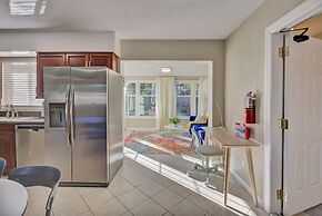 Villa Bella With Heated Pool