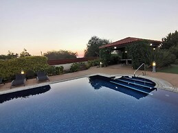 Orchard Blossom Private Villa With Pool