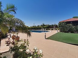 Orchard Blossom Private Villa With Pool