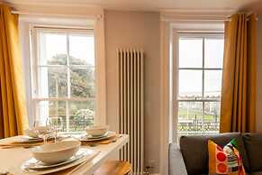 Old Town Trinity Apt No 3 By Adliv