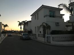 Amelia Villa With Private Pool Wifi BBQ