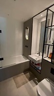 Central Wembley 2BR Modern Clean Connected