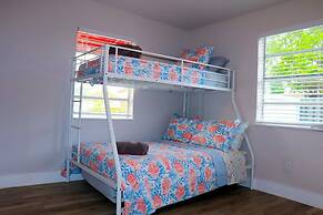 Flamingo Beach House