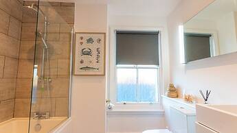 Luxury Ramsgate Harbour View By Adliv