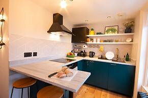 Old Town Trinity Apt No 4 By Adliv
