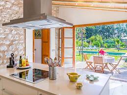 Beautiful Mallorcan Villa With Pool in Soller