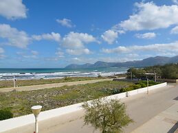 Mallorca Beach Front Line Apartment 6 Pers