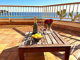 Charming Apartment in La Fosca Beach