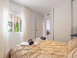 Azahara1 Beautiful Apartment Frontline Golf