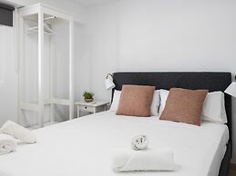 Apartamento en Playa con Piscina Aacc