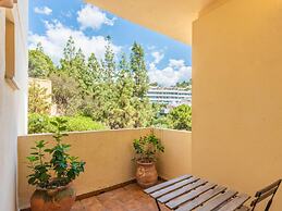 Los Pinos 3 Bedroom Apartment in Los Arqueros