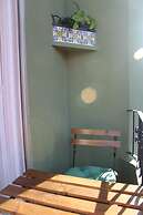 Luminous Flat in Great Location