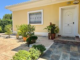 Villa con Piscina en Club de Golf