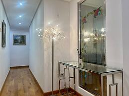 Villa con Piscina en Club de Golf
