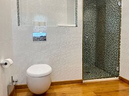 Villa con Piscina en Club de Golf