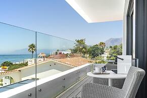 Villa Frontline Beach Costabella - Marbella