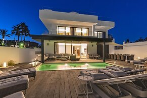 Villa Frontline Beach Costabella - Marbella