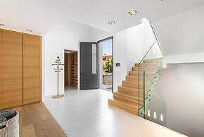 Villa Frontline Beach Costabella - Marbella