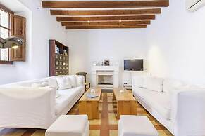 Casa Campomar by Vida Villas