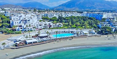 Amazing Beachfront Villa Heated Pool Marbella