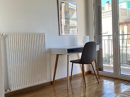 Spacious Glyfada Golf 4BR -near Beach Shops