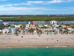 Beach Lover s Studio Apartment in Hollywood FL