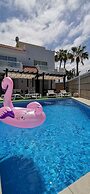 Villa Orqu dea in Callao Salvaje
