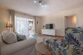 Villa Orqu dea in Callao Salvaje
