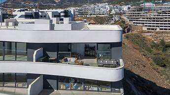 Higuer n Skyline Suite