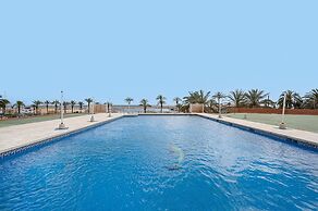 Beachfront Apartment With Seaview Terrace