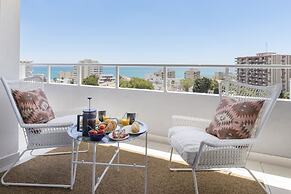 Central Apartment With Seaview Terrace and Pool