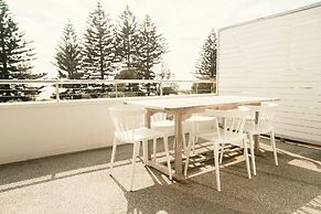 Aquabelle Two - Beach Views for 6