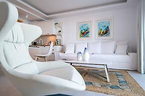 Achillion Luxury Corfu Villa