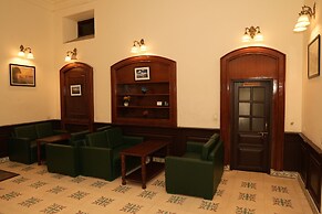 Bliss & Co Manor Mussoorie