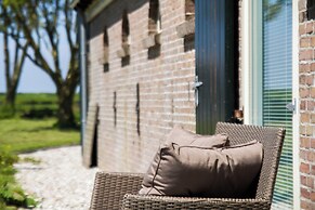 Authentic Apartment Near Schagen