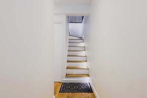 Marais Area - Outdoor Patio - A/C - 2bdr