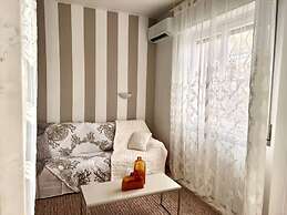 Garden View Apartment in Sanremo With Veranda